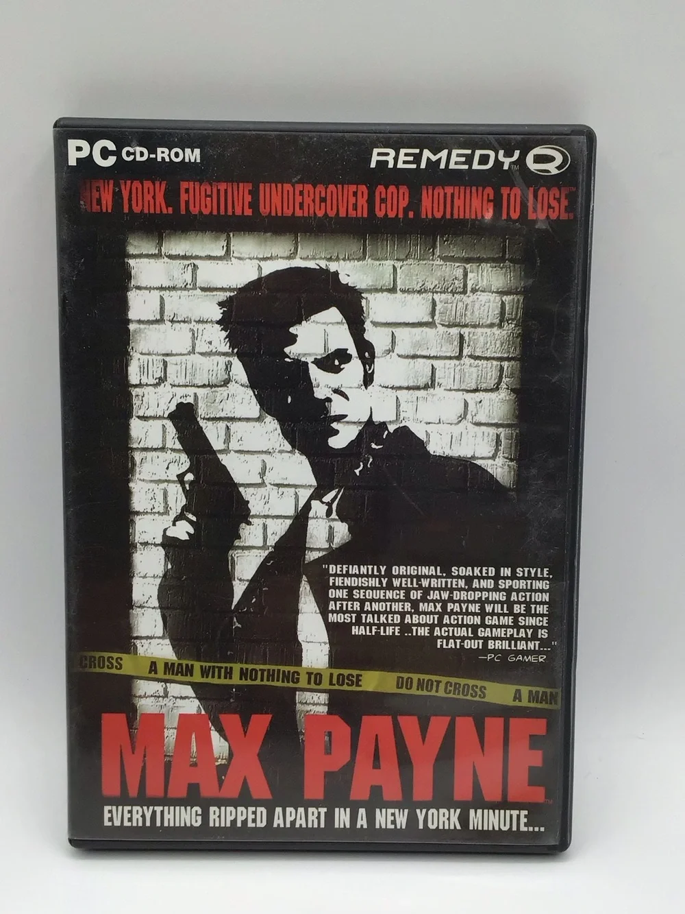 Max Payne PC CD ROM Complete With Manual Insert Remedy Classic Game